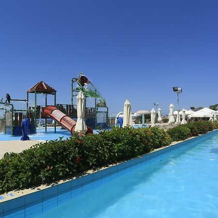 Aqua Sol Water Park Resort Paphos Exterior photo