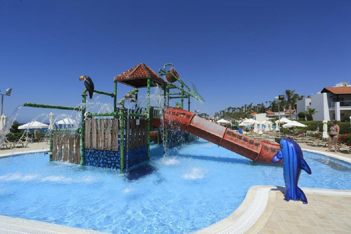 Aqua Sol Water Park Resort Paphos Exterior photo